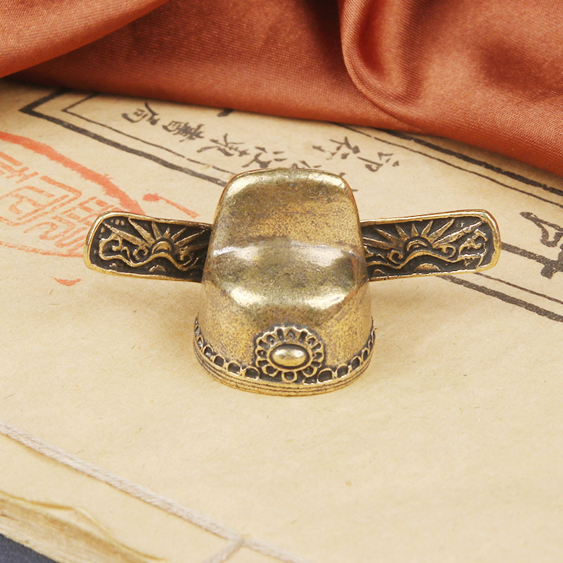 Vintage Pirinç Akademik Figürü - Vintage Collectible Christmas Ornaments incelemesi ve fiyatı